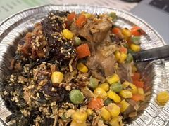 -煲仔皇腊味煲仔饭(经四万达店)