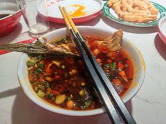 -蜀滋香鲜鱼美蛙火锅(339店)