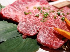 -山川小町·极番烧肉(新地假日广场店)