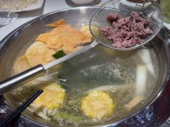 -浪里寻·臻牛养生牛肉火锅(方圆荟店)