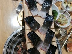 -青瓦餐厅·生鱼片·韩园烤肉(西塔店)
