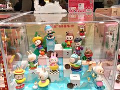 -泡泡玛特POPMART(上海环球港店)