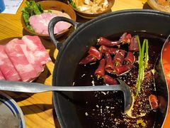 -乐闹闹重庆火鍋(民治店)