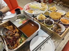 -鸡遇虾煲干锅火锅(小寨金莎店)
