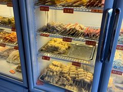 面包甜点陈列柜-盖小厨炸串凉皮臭豆腐(图书大厦店)