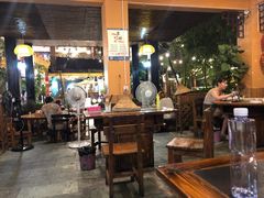 大堂-抚仙湖生态石锅鱼野生菌(告庄店)