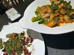 -茅庐川菜(威高广场店)