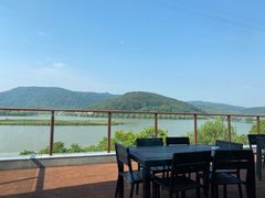 -南北湖湖光山居度假酒店