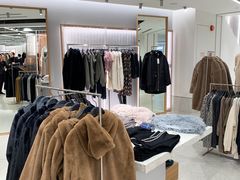 -ZARA(大上海时代广场店)