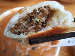 牛肉水煎包-方中山胡辣汤(成都首店)