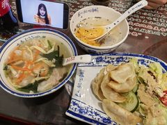-长人馄饨铺(解放街店)