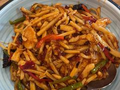 -西部马华清真兰州牛肉面·烧烤夜市(关东店)