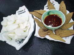 -撒拉人家.酸菜牦牛肉火锅