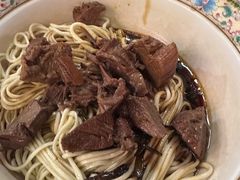 -金杨拉面王小吃面馆·牛三宝面·红烧牛肉粉