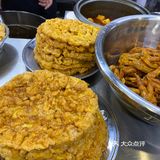 再搭配他们家的豆花或者豆奶,酣畅淋漓!