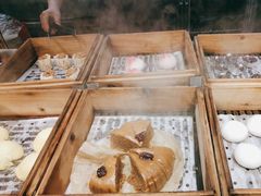 -金滏山烤肉·海鲜·火锅自助餐厅(襄阳万达店)