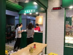-食盈碗仔翅(星玺广场店)
