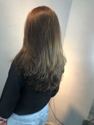 -茶发Salon·烫发染发理发