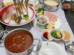 -红鼎豆捞·非遗鲍皇汤火锅(宝丰路店)