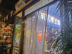 -叽叽扎扎烤肉场(生态城万达店)