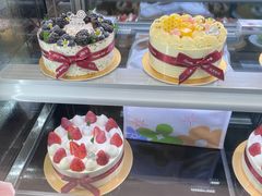 -花花卷卷·鲜食蛋糕(静安久光百货店)