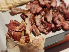 -小河公主秘制烤羊腿(小绿谷店)
