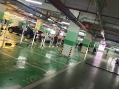 -阳光天地停车场(唐镇店)