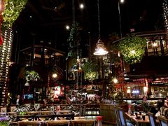 -胡桃里乐队酒馆(鎏嘉码头店)