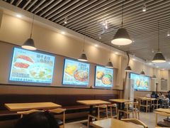 -三好食堂(煎饺·馄饨·肉饼米线·盛世广场店)