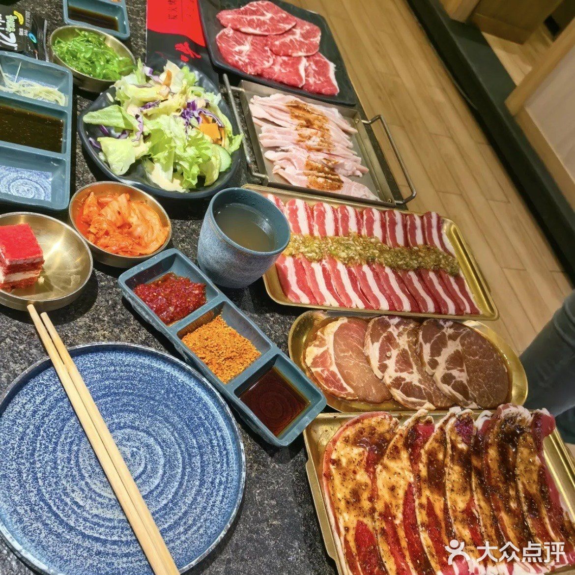 🐟活烤鳗鱼+炭火烤肉，鲜到灵魂出窍