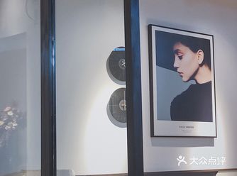 一直以为只有网店，没想到龙华也有实体耶