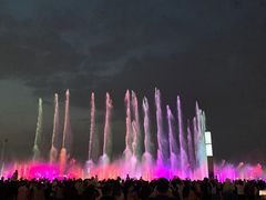 -东港音乐喷泉广场