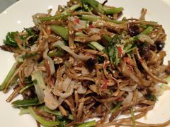 -锦庐道地川菜(来福士店)