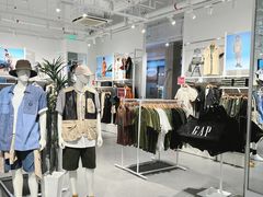 -王府井奥莱临潼小镇(临潼店)