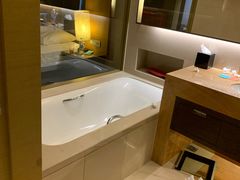 -青岛富力艾美酒店