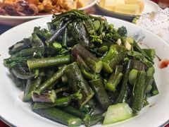 -芦茨金富饭庄·25年老字号·专做稻草鸡