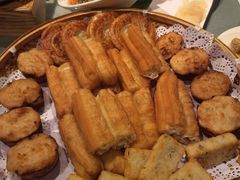 -东方明珠老上海8号餐厅
