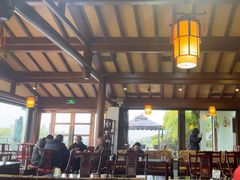 -南北湖湖光山居度假酒店