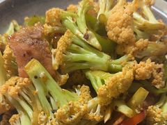 -烟火鱼乡(吾悦店)