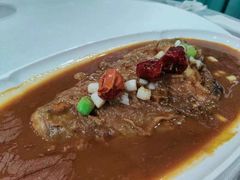 葱烧碟鱼配果子-北纬39度天津宴(黑牛城道店)