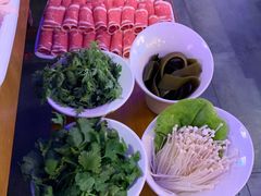 -傣妹火锅(南京东路一店)