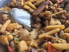 -老唐三下锅 ·张家界地标美食(溪布街店)