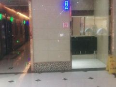 -唱吧麦颂KTV(东胜港悦广场店)