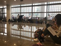 -上海跨国采购会展中心