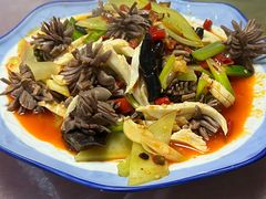 -洪霞餐馆