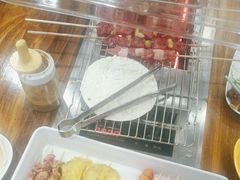 -哈尔滨小酒馆·鲜肉现穿自助烧烤(康新花园店)