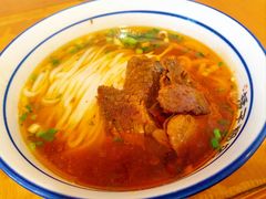 -矮子粉店1985·长沙米粉(湘春路店)
