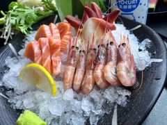 -牛武士寿喜烧·和牛火锅自助(全球首店)