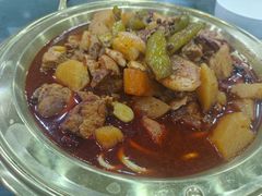 -牛一嘴·兰州牛肉面·大盘鸡(财富中心店)