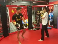 -KingBull私教健身&格斗订制(龙井商业中心店)